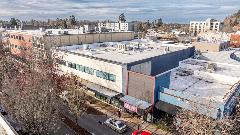 More Photos Of 133 W Broadway, Eugene Office For Sale