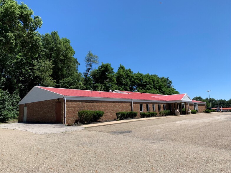 More Photos Of 3476 Massillon Rd, Akron Restaurant For Sale