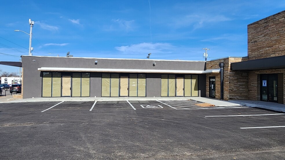 More Photos Of 1517-1523 S Harvard Ave, Tulsa Storefront Retail Office For Sale