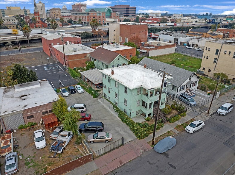 More Photos Of 221 E Sonora St, Stockton Apartments For Sale