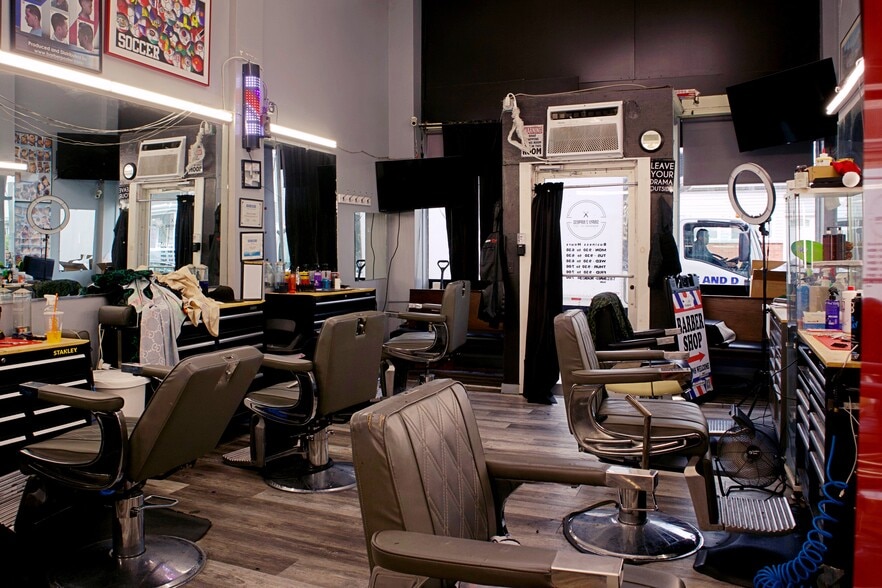 More Photos Of 63-75 Hancock St, Everett Apartments For Sale