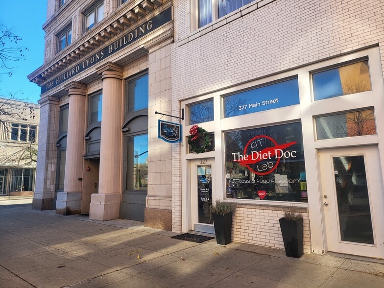 More Photos Of 327 Main St, Evansville Storefront For Sale