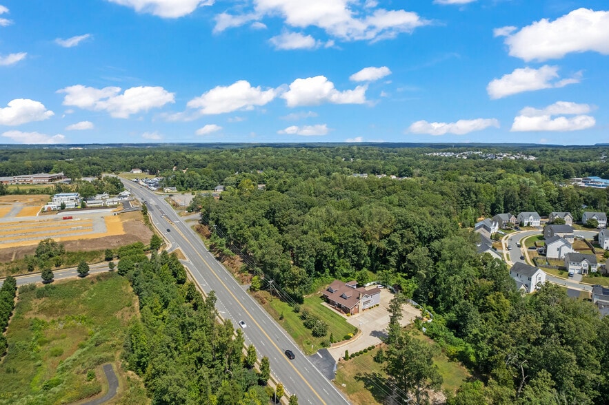 More Photos Of 412 Cambridge St, Fredericksburg Medical For Lease