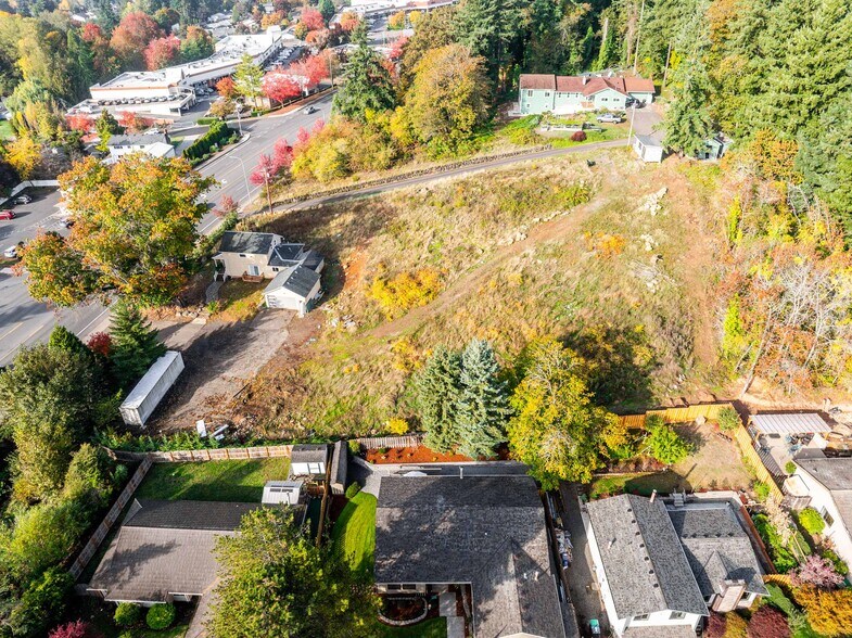 Primary Photo Of 12533 SE Sunnyside Rd, Happy Valley Flex For Sale