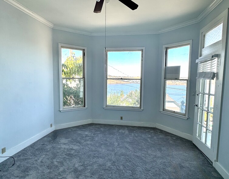 More Photos Of 503 Winslow St, Crockett Apartments For Sale