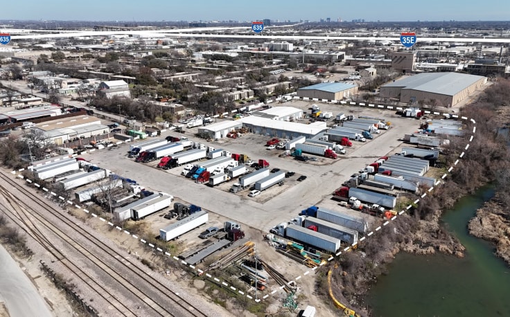 More Photos Of 11300 Kline Dr, Dallas Truck Terminal For Lease