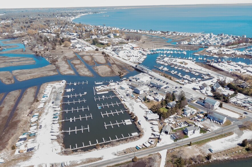 More Photos Of 54 Old Boston Post Rd, Westbrook Marina For Sale