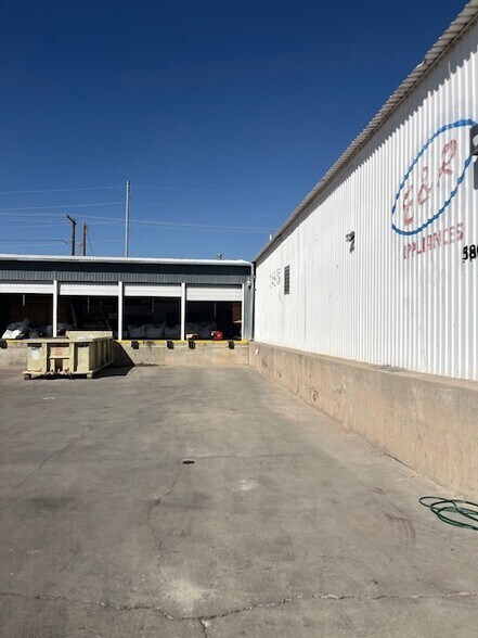 More Photos Of 5807 Ybarra Ct, El Paso Warehouse For Lease