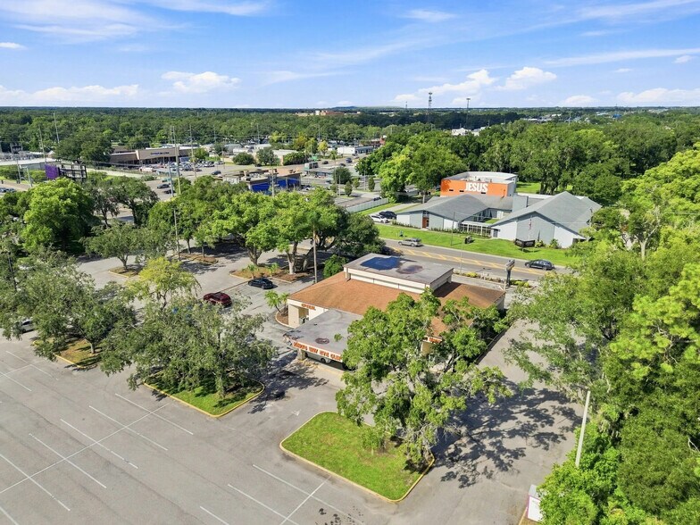 More Photos Of 107 Kingsway Rd, Brandon Medical For Sale