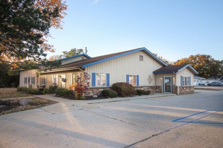 Primary Photo Of 614 N Main St, North Webster Medical For Sale
