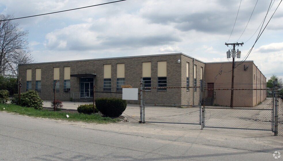 Primary Photo Of 100 Ashton St, Pawtucket Manufacturing For Sale