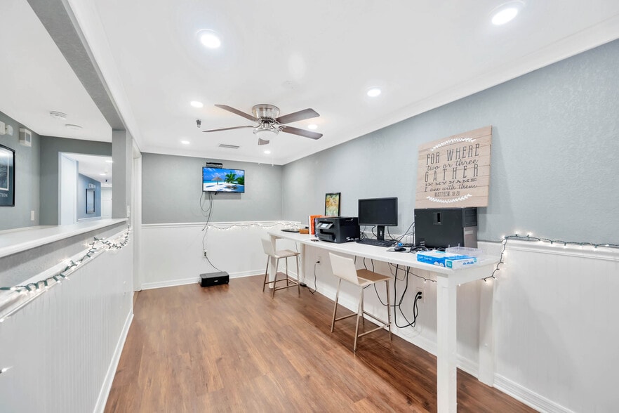 More Photos Of 1920 E Osborne Ave, Tampa Assisted Living For Sale