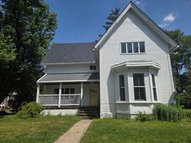 More Photos Of 411 N 6th St, Oregon Land For Sale