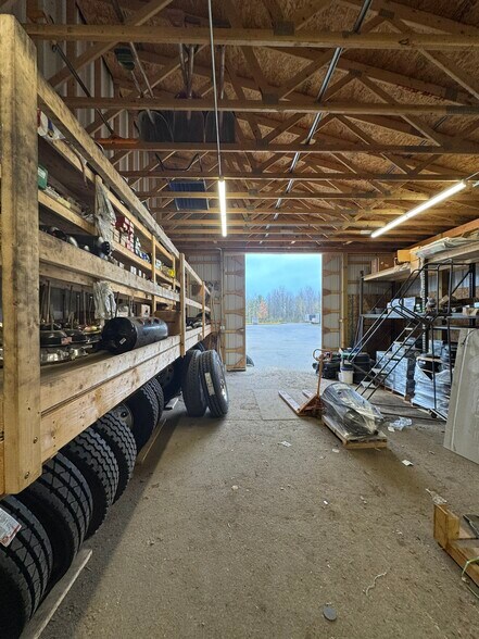 More Photos Of 162 Hinckley Rd, Clinton Industrial For Sale