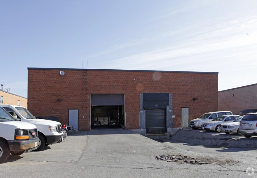 More Photos Of 199 Wilkinson Rd, Brampton Warehouse For Sale