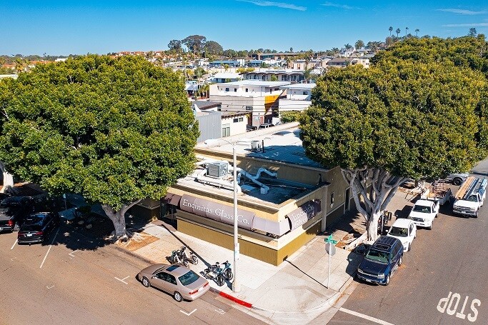 Primary Photo Of 687 2nd St, Encinitas Restaurant For Lease