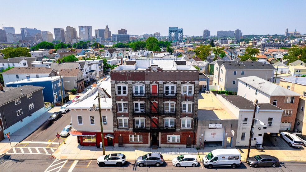 More Photos Of 302-304 N 3rd St, Harrison Apartments For Sale