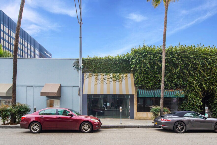 More Photos Of 369-373 N Bedford Dr, Beverly Hills Unknown For Lease