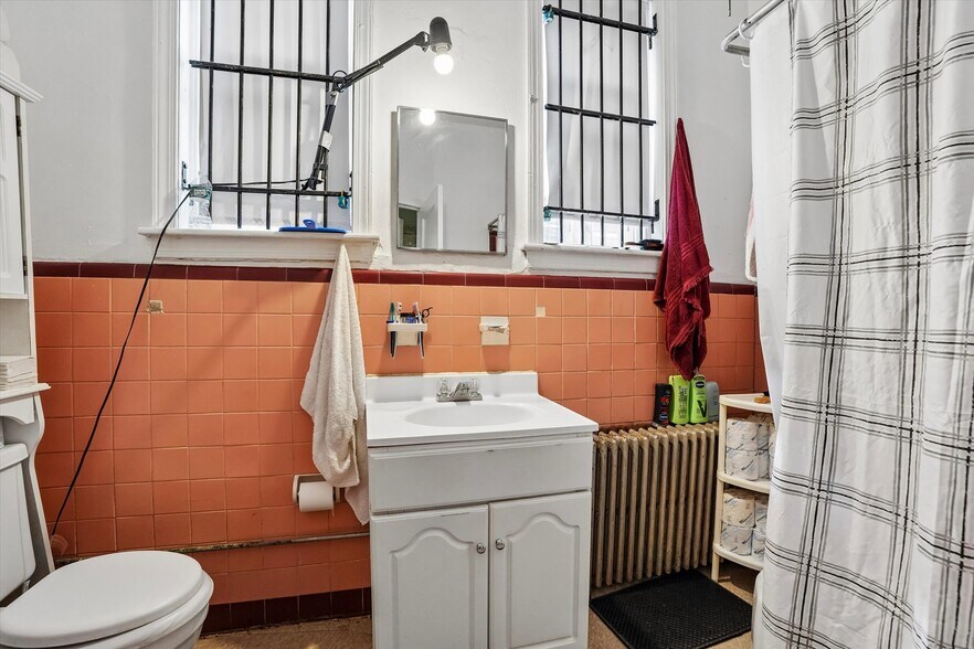 More Photos Of 2731 W Girard Ave, Philadelphia Apartments For Sale