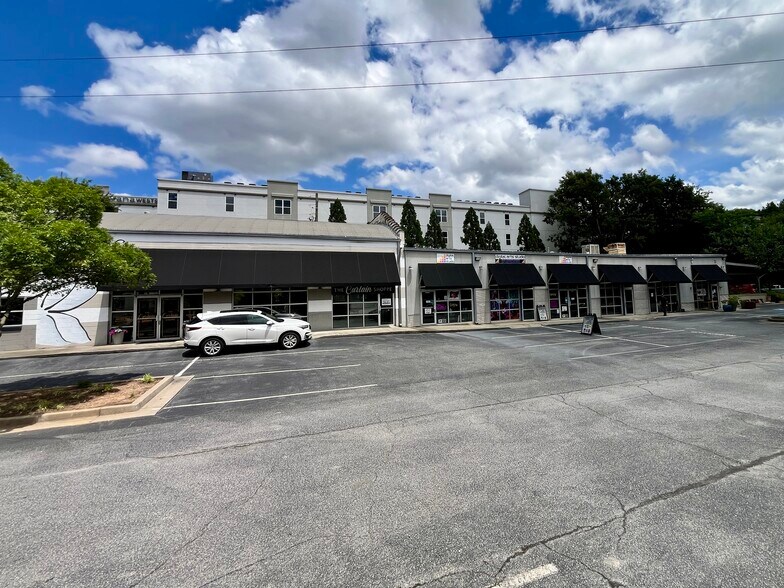 More Photos Of 1082 NW Huff Rd, Atlanta Unknown For Lease