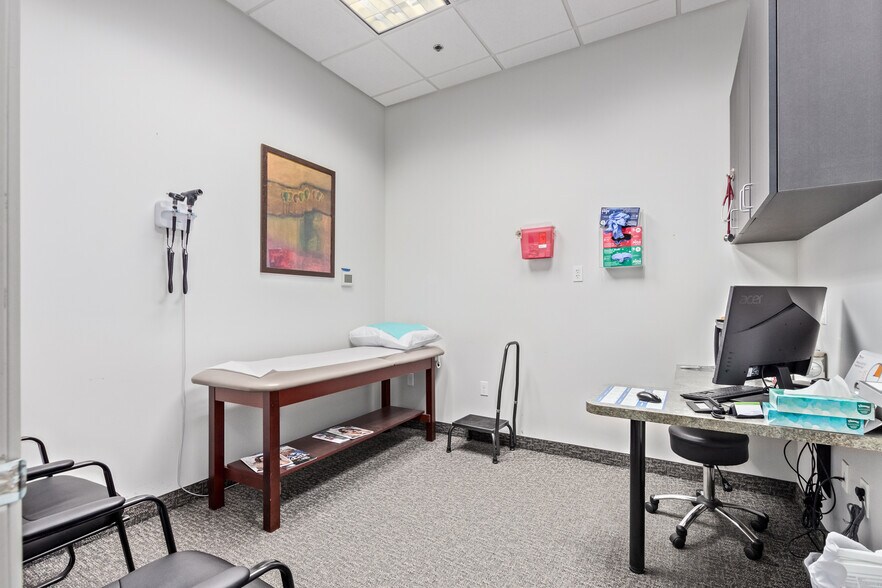 More Photos Of 1452 N Higley Rd, Gilbert Medical For Sale