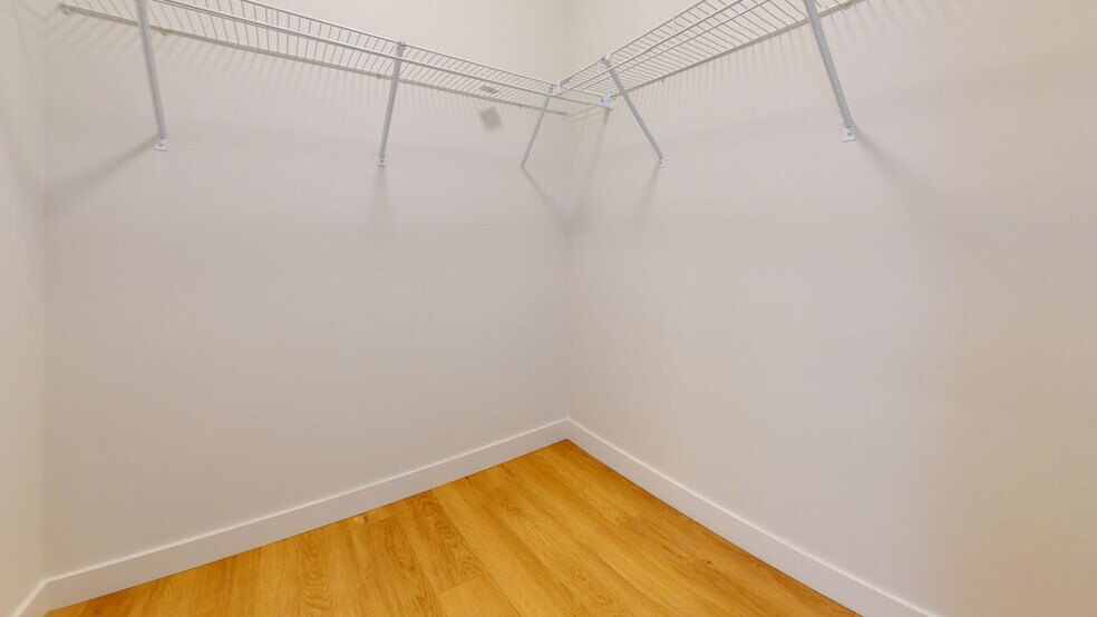 More Photos Of 8405 Pl Saint-Charles, Brossard Apartments For Lease