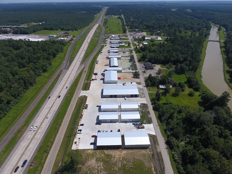 More Photos Of 11075 Eastex Fwy, Beaumont Unknown For Lease