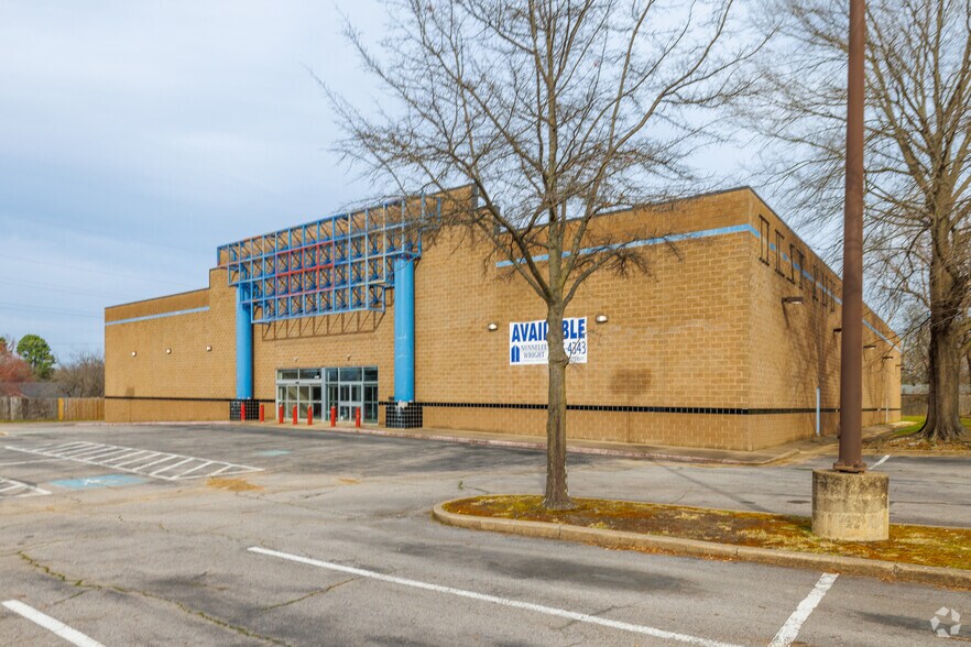 More Photos Of 6201-J Rogers Ave, Fort Smith Freestanding For Lease