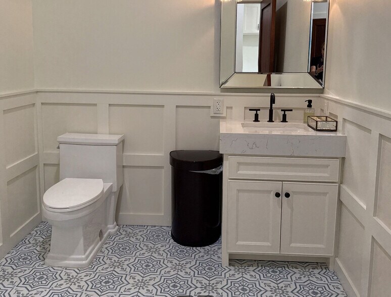 More Photos Of 322 Martinez St, San Antonio Office For Lease