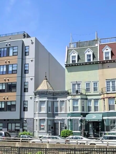 More Photos Of 1332 N Capitol St NW, Washington Storefront Retail Residential For Sale