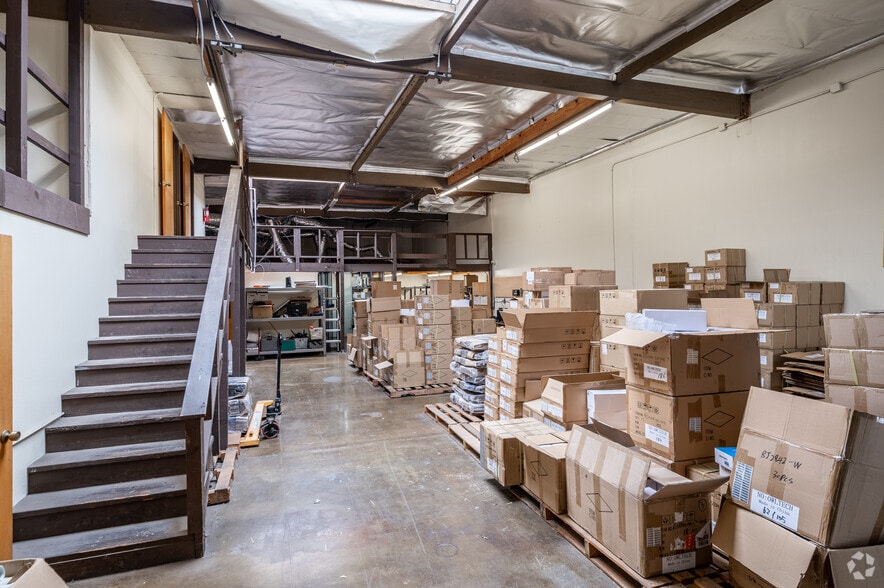 More Photos Of 570 S State College Blvd, Fullerton Warehouse For Sale