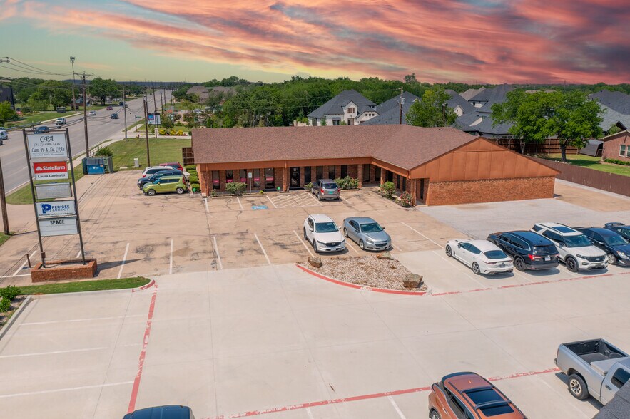 More Photos Of 7510 Davis Blvd, North Richland Hills Office Residential For Lease