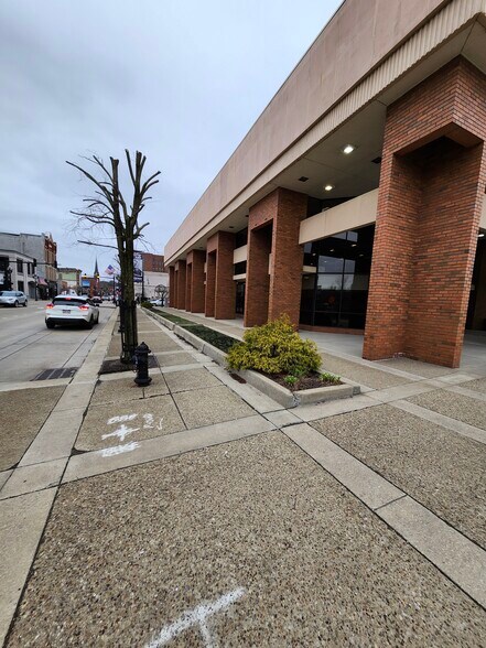 More Photos Of 2 N Mill St, New Castle Bank For Sale
