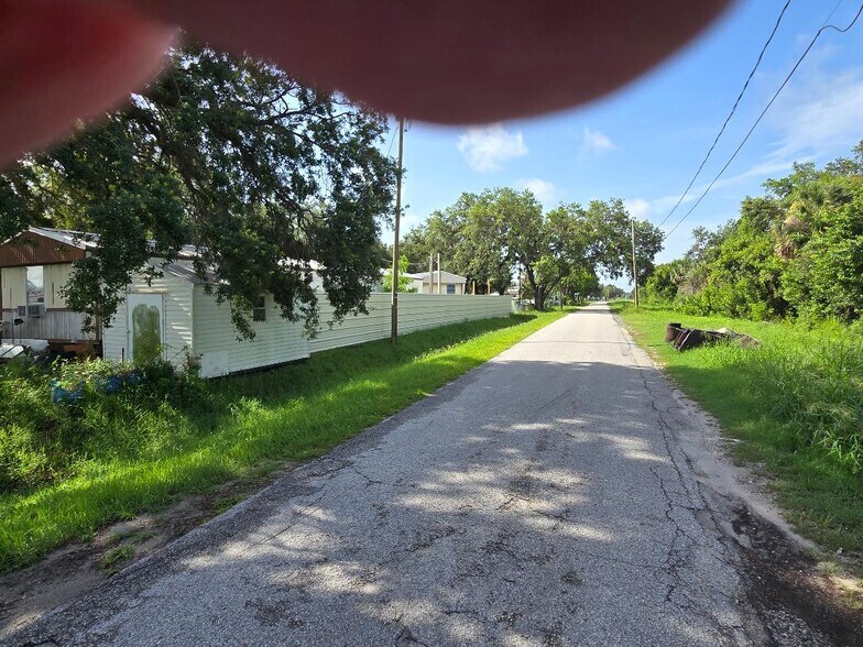 More Photos Of 6201 Ohio Avenue, Gibsonton Manufactured Housing Mobile Home Park For Sale