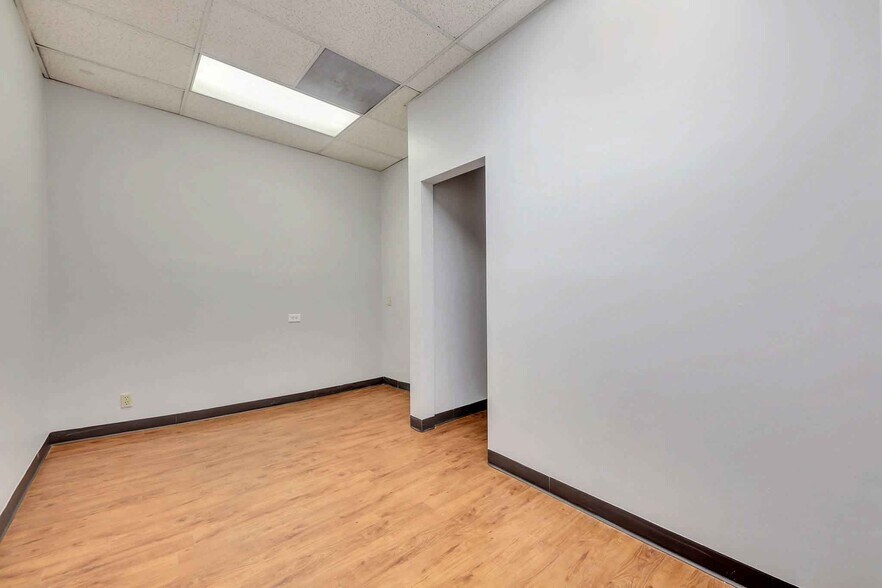More Photos Of 241 W Olive Ave, Burbank Medical For Lease