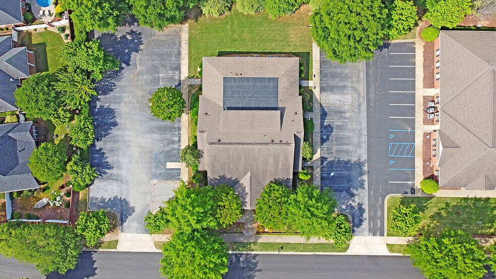 More Photos Of 304 Ashby Park Ln, Greenville Medical For Lease