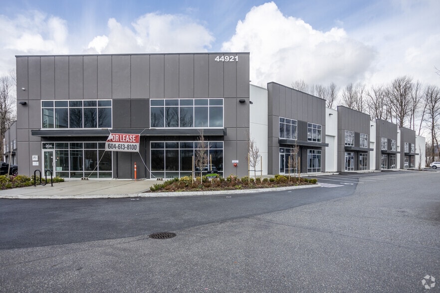 More Photos Of 44981 Commercial Crt, Chilliwack Unknown For Lease