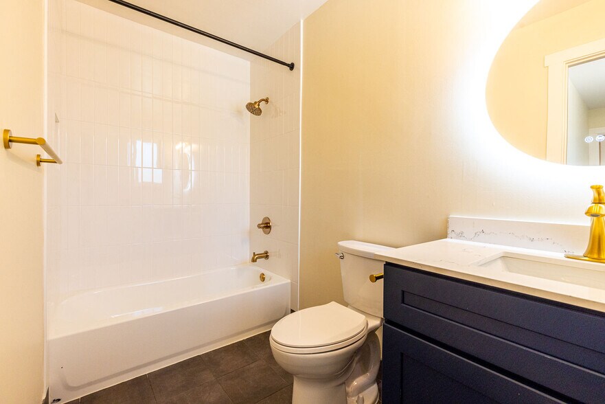 More Photos Of 214 S Branciforte Ave, Santa Cruz Apartments For Sale