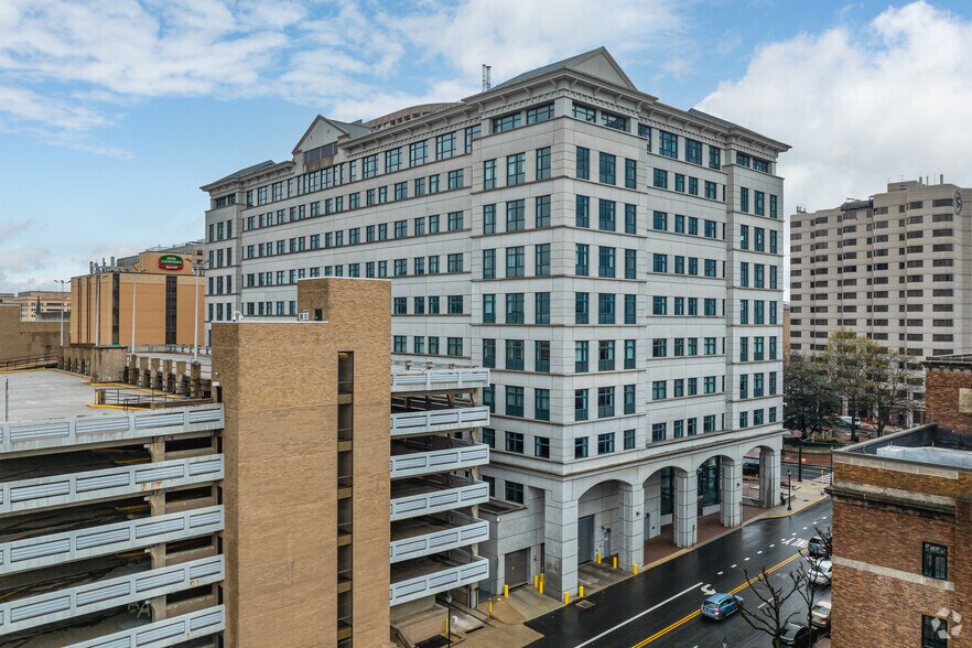 More Photos Of 301 W 11th St, Wilmington Office For Lease