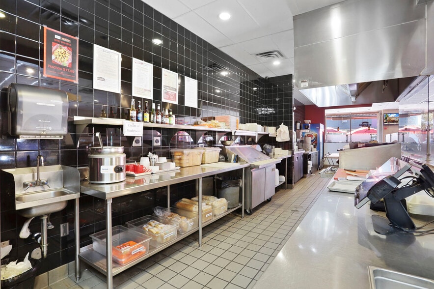 More Photos Of 1924-1926 Pacific Ave, Stockton Restaurant For Sale