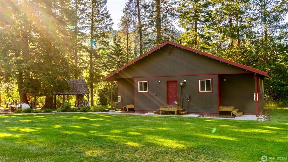 More Photos Of 19668 Highway 207, Leavenworth Hospitality For Sale