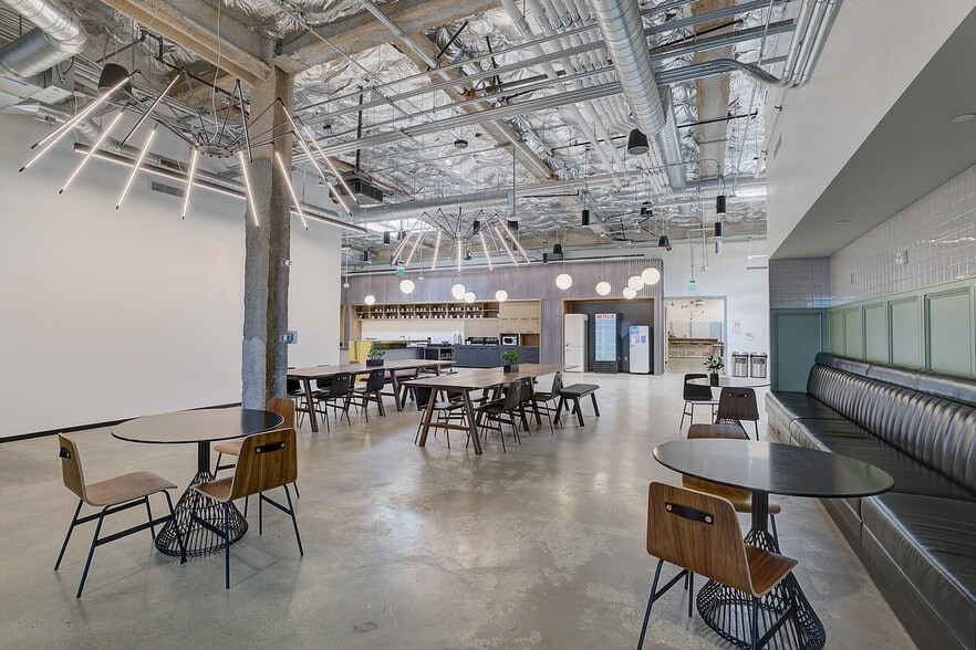 More Photos Of 1377 N Serrano Ave, Los Angeles Office For Sale