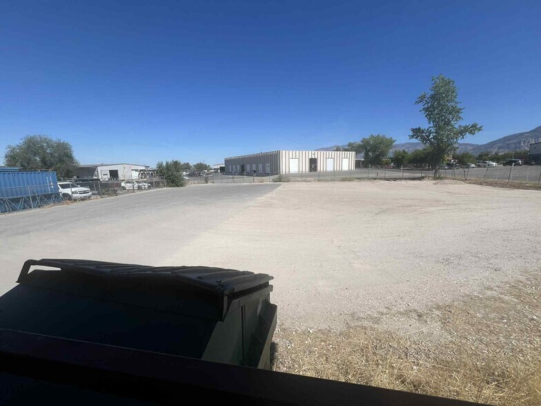 More Photos Of 1010 W Kershaw St, Ogden Manufacturing For Lease