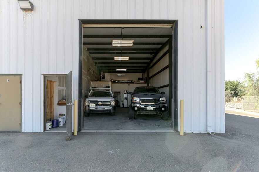 More Photos Of 128 Heron Way, Merced Light Manufacturing For Lease