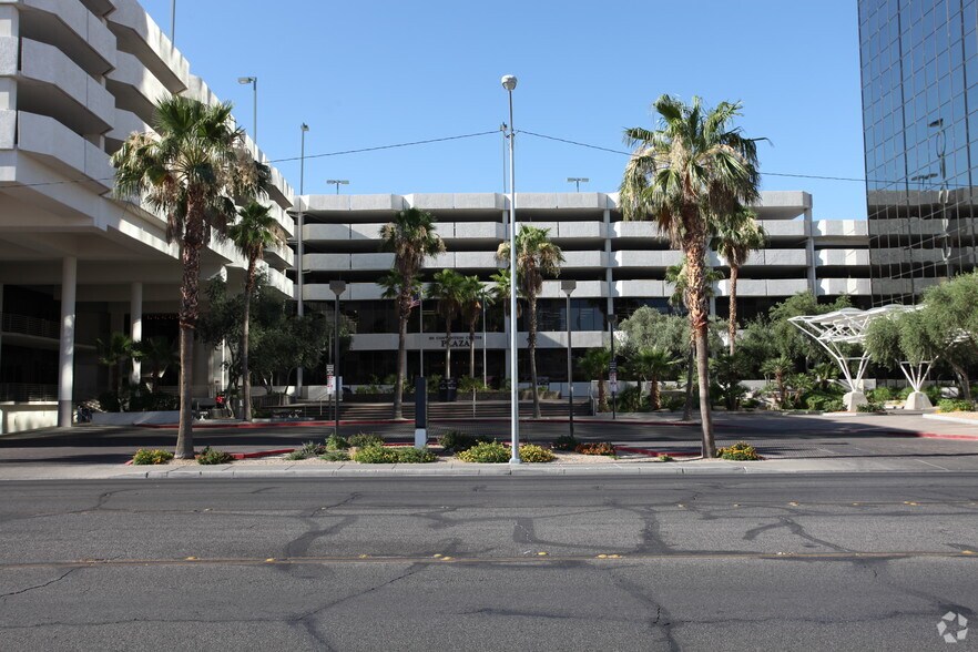 More Photos Of 101 Convention Center Dr, Las Vegas Office For Lease