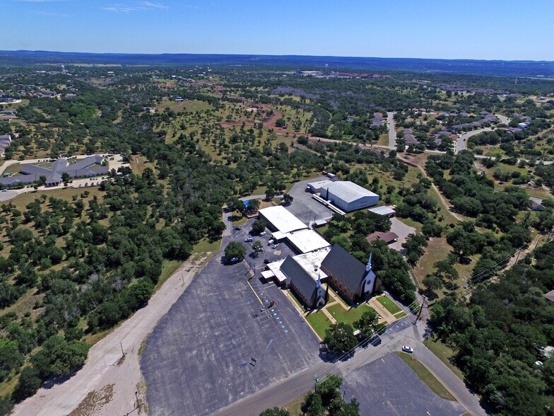 More Photos Of 501 12th St, Marble Falls Specialty For Lease