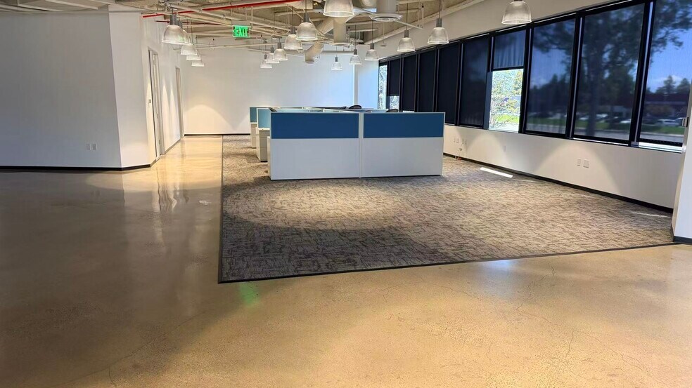 More Photos Of 4590 MacArthur Blvd, Newport Beach Office For Lease