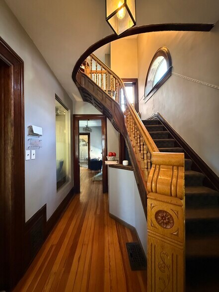 More Photos Of 2839 Wyandot St, Denver Office For Sale