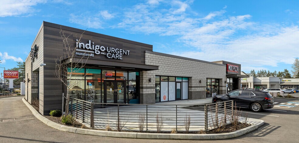 More Photos Of 900 Meridian Ave E, Milton General Retail For Lease