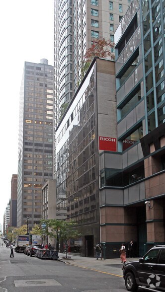 More Photos Of 144 E 44th St, New York Loft Creative Space For Lease